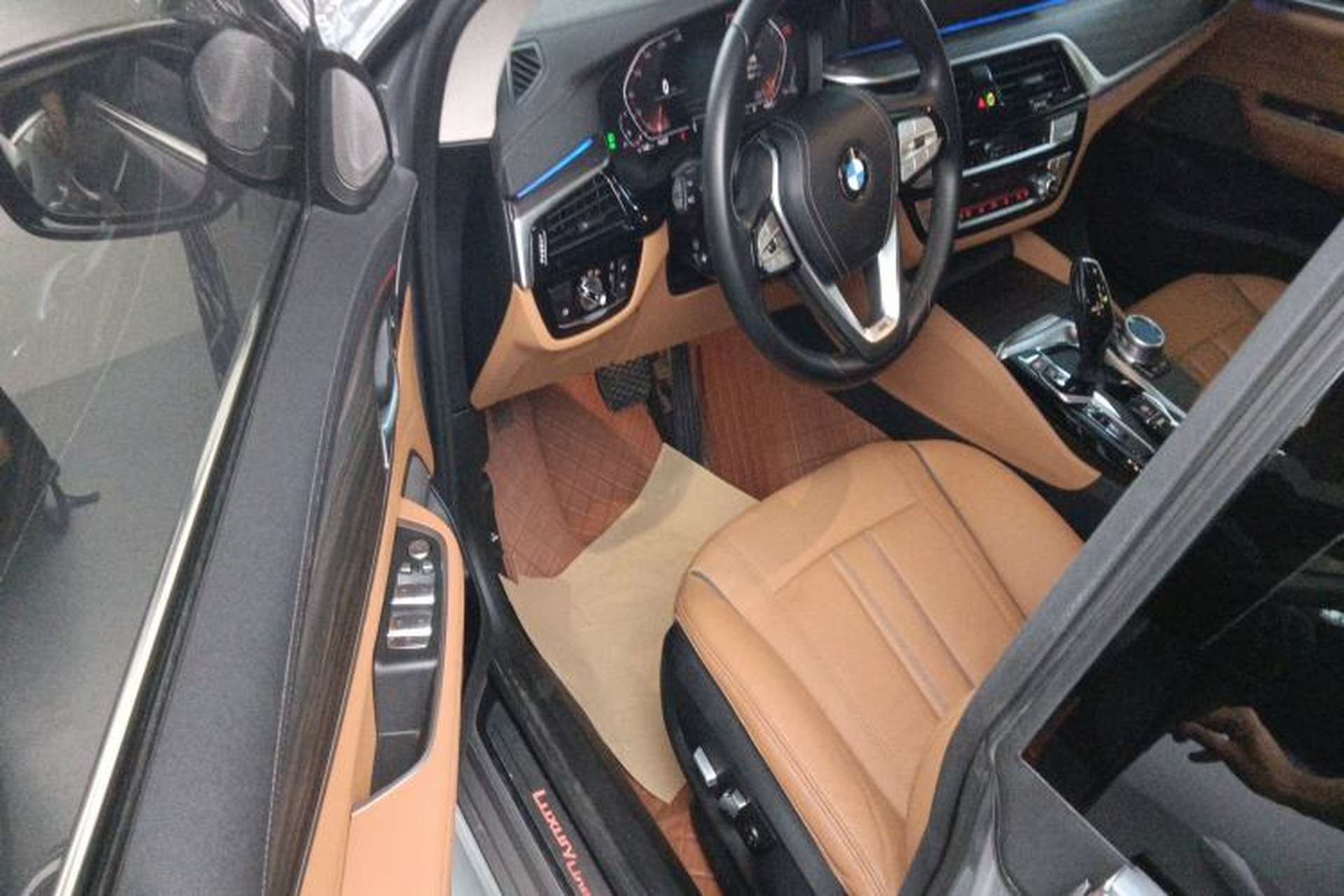 Used BMW 6 Series GT 2021 630i Luxury Design Package Driver Seat