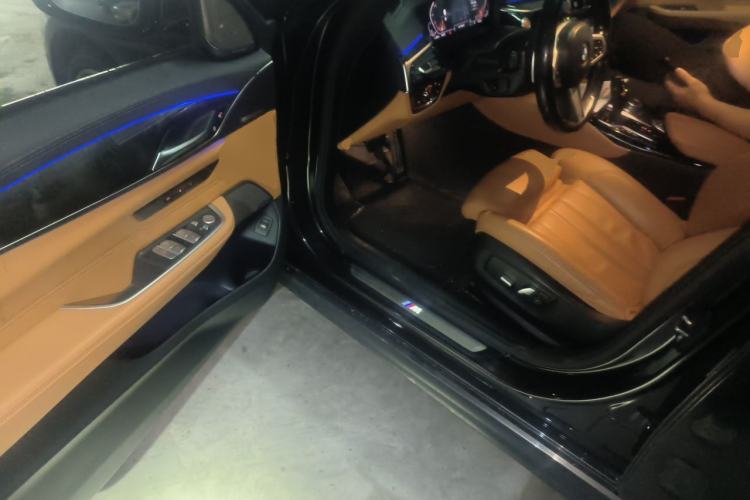 Used BMW 6 Series GT 2021 630i M Sport Package Driver Seat