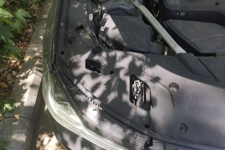 Used BMW 6 Series GT 2021 Restyled 630i M Sport Package Engine Bay Right