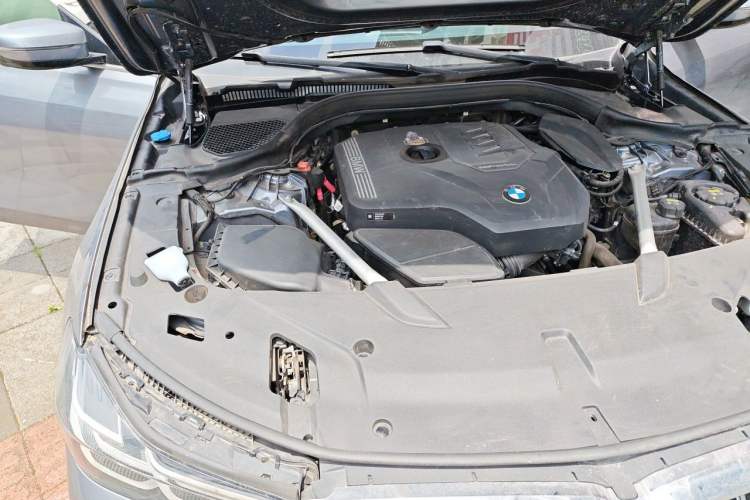 Used BMW 6 Series GT 2021 630i Luxury Design Package Engine Bay Right