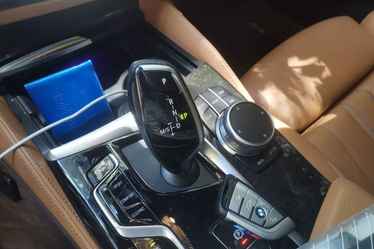 Used BMW 6 Series GT 2021 Restyled 630i M Sport Package Gear Lever