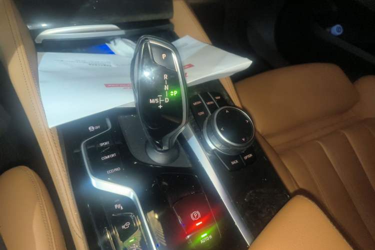 Used BMW 6 Series GT 2021 630i M Sport Package Gear Lever