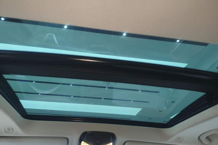 Used BMW 6 Series GT 2021 Updated 630i Luxury Design Package Headliner