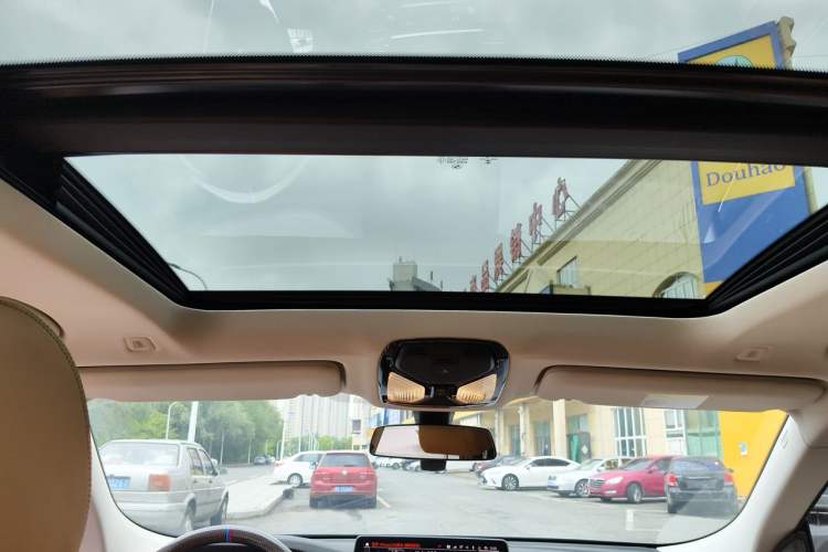 Used BMW 6 Series GT 2021 630i Luxury Design Package Headliner