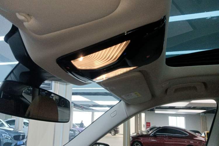 Used BMW 6 Series GT 2021 630i Luxury Design Package Headliner
