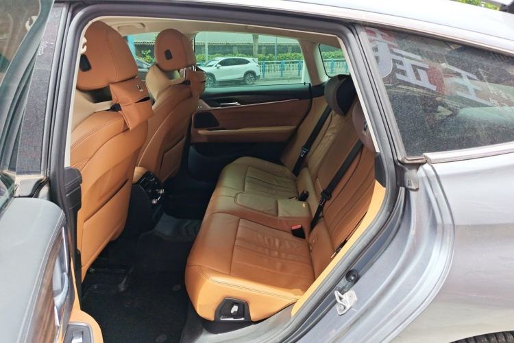 Used BMW 6 Series GT 2021 630i Luxury Design Package Left Rear Seat