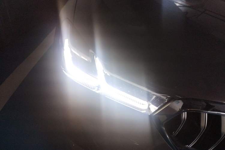 Used BMW 6 Series GT 2021 630i M Sport Package Right Front Headlight