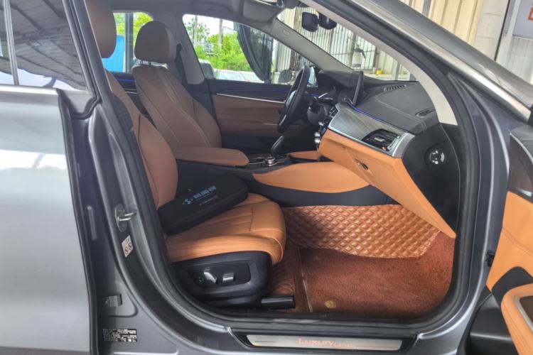 Used BMW 6 Series GT 2021 Updated 630i Luxury Design Package Right Front Seat