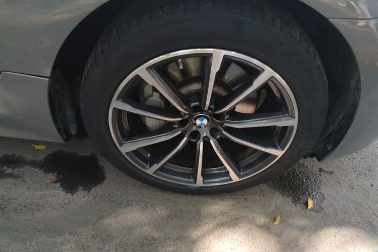 Used BMW 6 Series GT 2021 Updated 630i Luxury Design Package Right Front Wheel Hub
