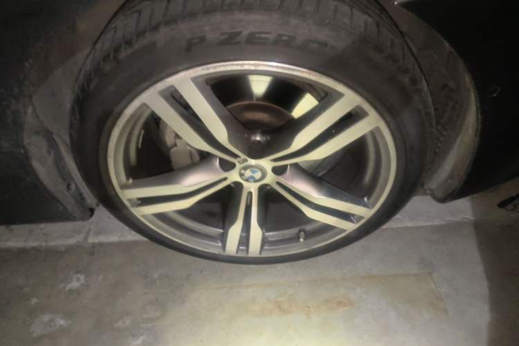 Used BMW 6 Series GT 2021 630i M Sport Package Right Front Wheel Hub