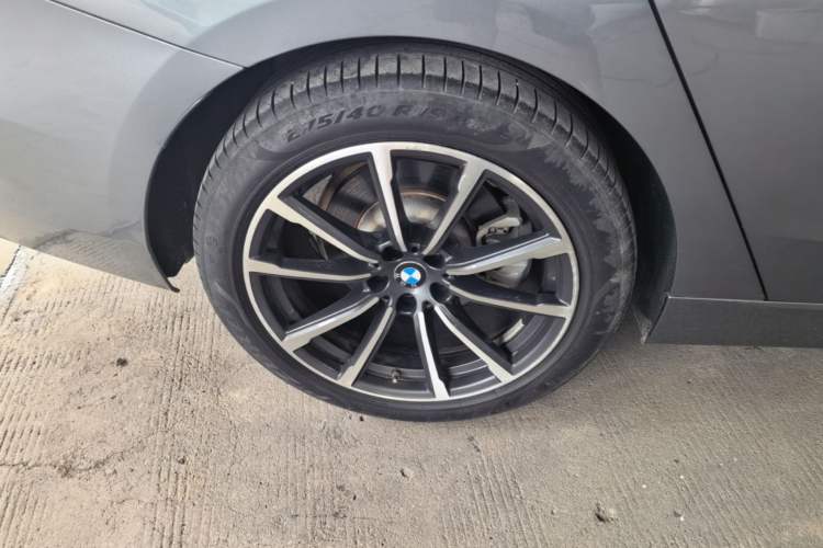 Used BMW 6 Series GT 2021 Updated 630i Luxury Design Package Right Rear Wheel Hub