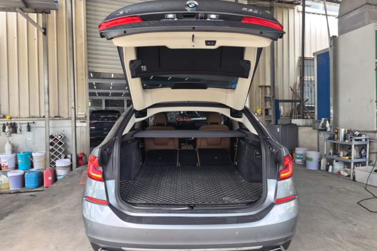 Used BMW 6 Series GT 2021 Updated 630i Luxury Design Package Trunk