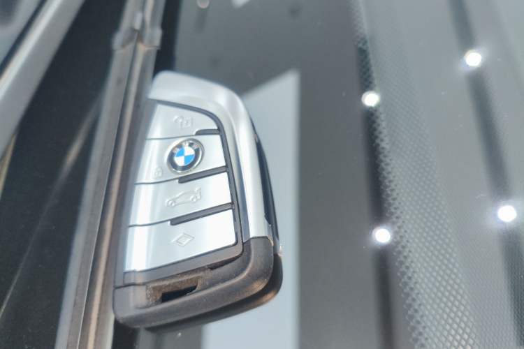 Used BMW 6 Series GT 2021 Updated 630i Luxury Design Package Vehicle Key