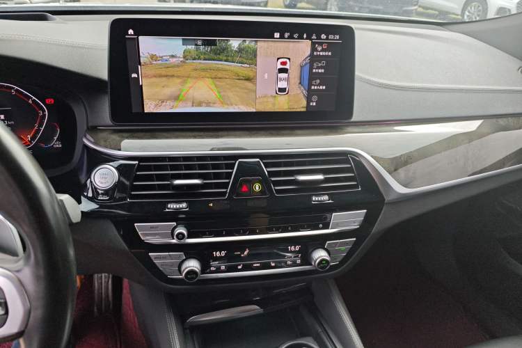 Used BMW 6 Series GT 2021 Restyled 630i M Sport Package Audio And AC Panel