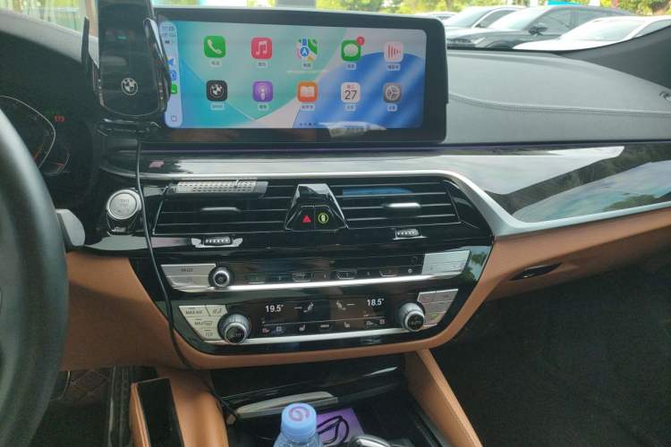 Used BMW 6 Series GT 2021 Restyled 630i M Sport Package Audio And AC Panel