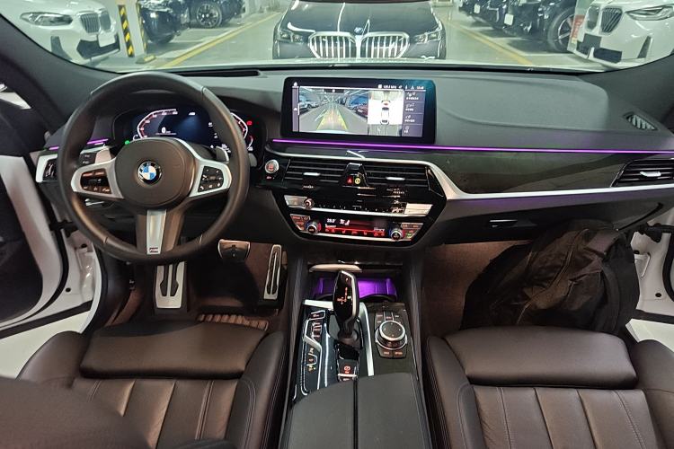Used BMW 6 Series GT 2021 Restyled 630i M Sport Package Center Console
