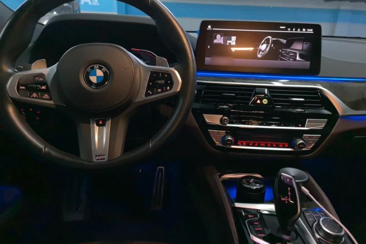 Used BMW 6 Series GT 2021 630i M Sport Grand Touring Edition Center Console