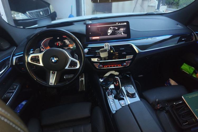 Used BMW 6 Series GT 2021 630i M Sport Package Center Console