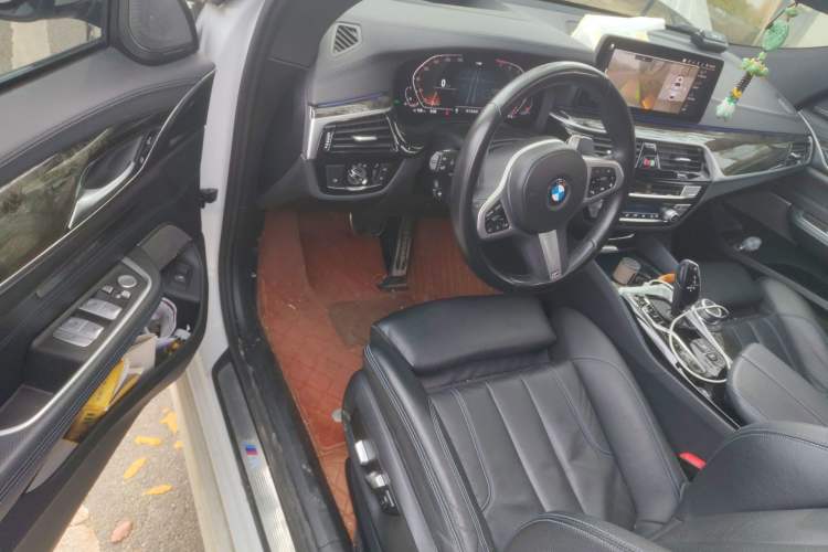 Used BMW 6 Series GT 2021 630i M Sport Package Driver Seat