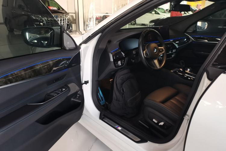 Used BMW 6 Series GT 2021 630i M Sport Package Driver Seat