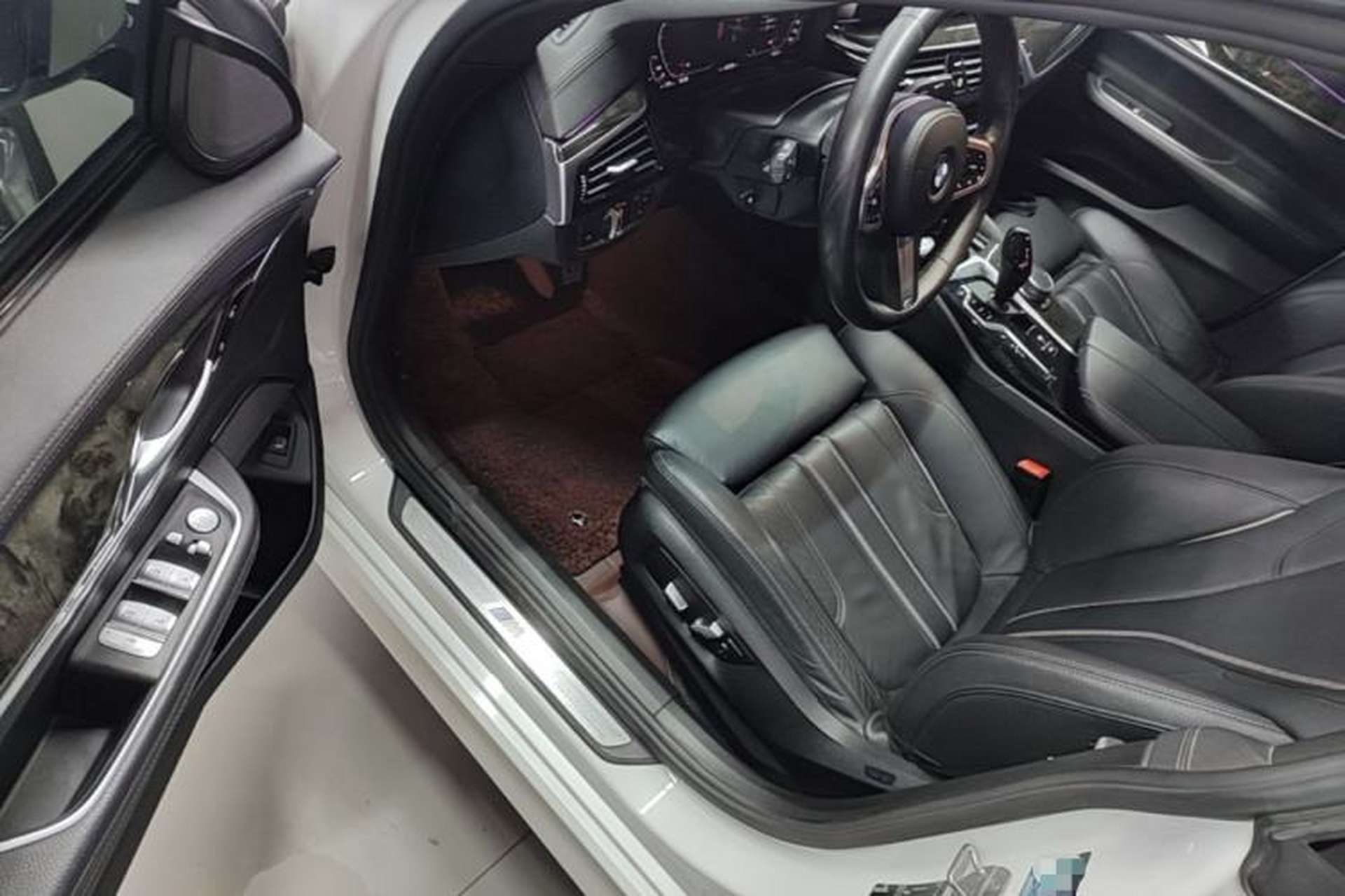 Used BMW 6 Series GT 2021 630i M Sport Package Driver Seat