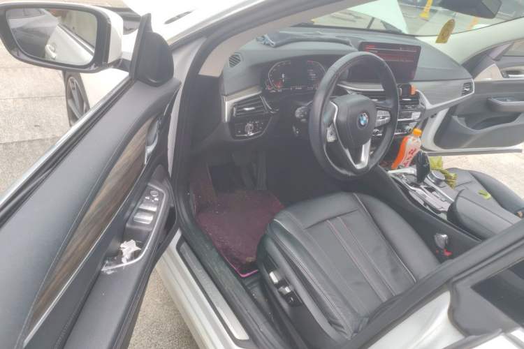 Used BMW 6 Series GT 2021 630i Luxury Design Package Driver Seat