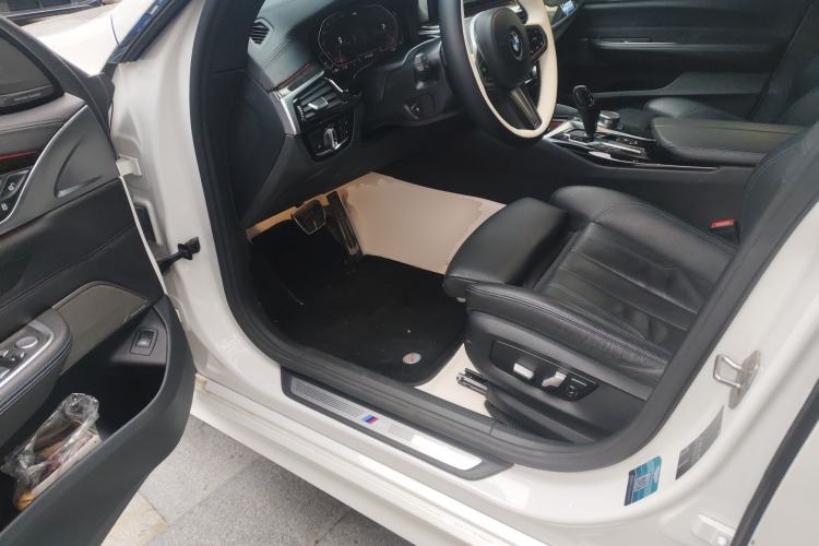 Used BMW 6 Series GT 2021 630i M Sport Package Driver Seat
