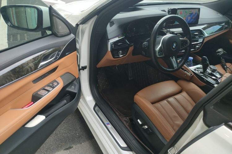 Used BMW 6 Series GT 2021 Restyled 630i M Sport Package Driver Seat