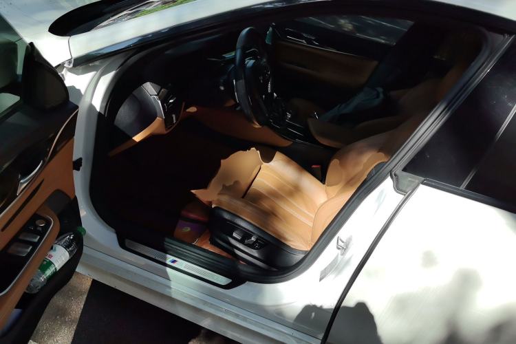Used BMW 6 Series GT 2021 630i M Sport Package Driver Seat