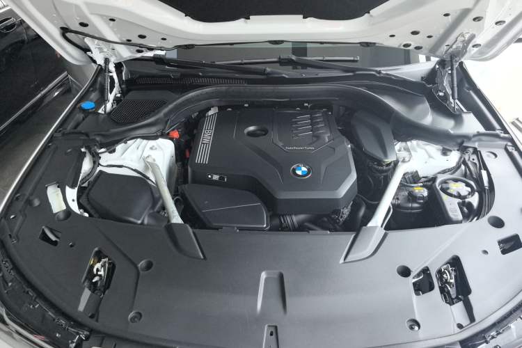 Used BMW 6 Series GT 2021 Restyled 630i M Sport Package Engine Bay