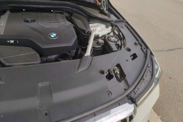 Used BMW 6 Series GT 2021 630i M Sport Package Engine Bay Left