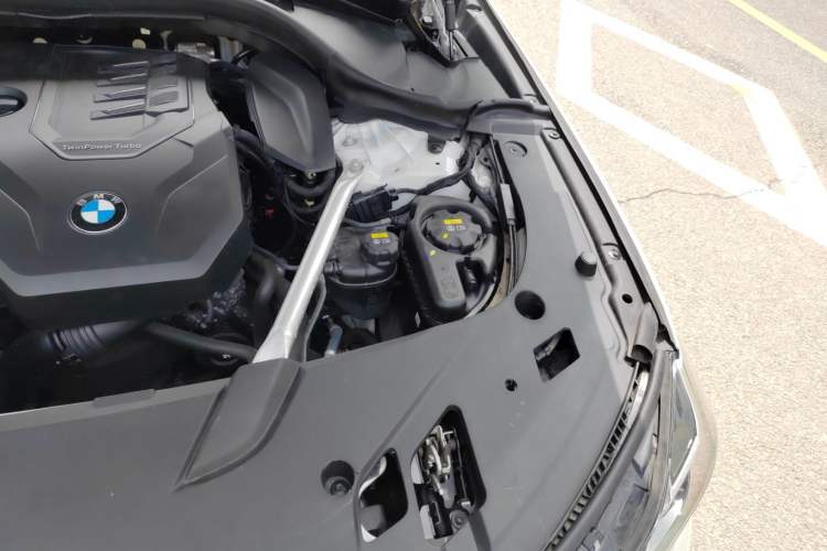 Used BMW 6 Series GT 2021 630i M Sport Package Engine Bay Left