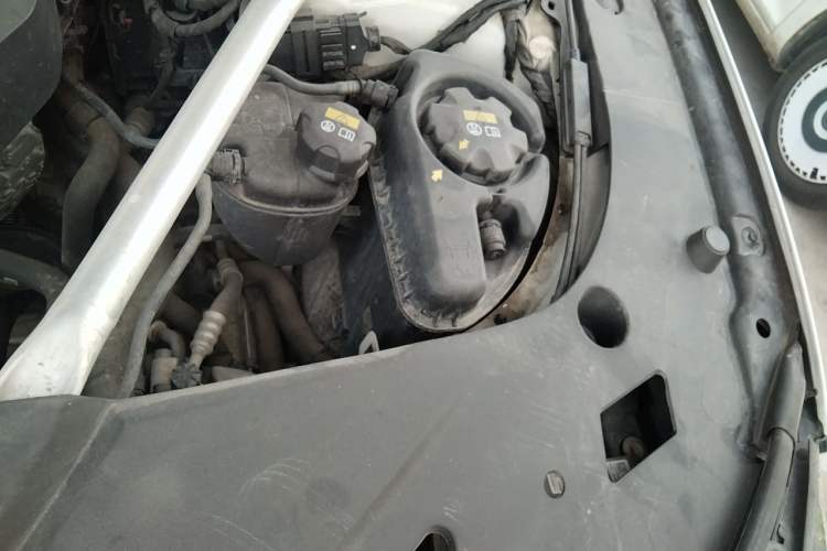 Used BMW 6 Series GT 2021 630i Luxury Design Package Engine Bay Left