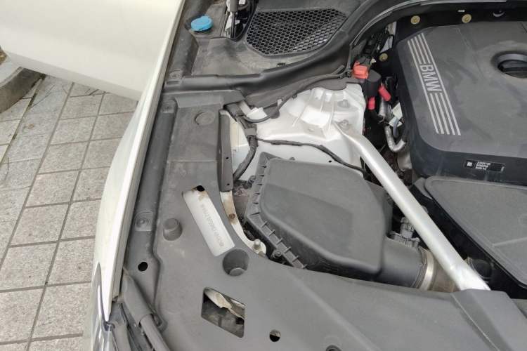 Used BMW 6 Series GT 2021 630i M Sport Package Engine Bay Right