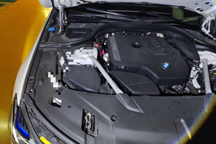 Used BMW 6 Series GT 2021 630i M Sport Grand Touring Edition Engine Bay Right