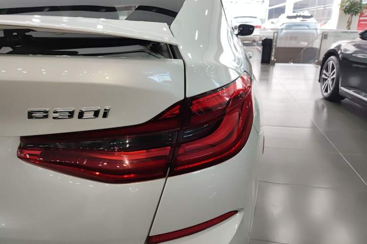 Used BMW 6 Series GT 2021 Restyled 630i M Sport Package Exterior 6