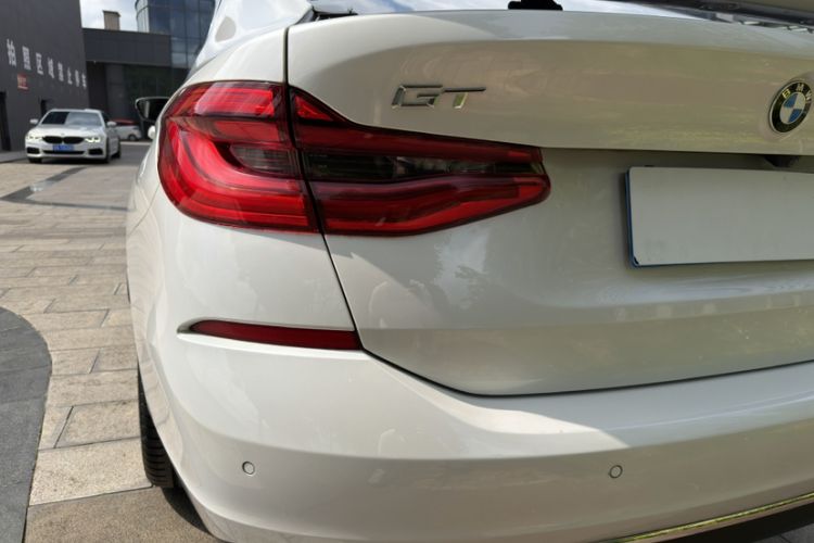Used BMW 6 Series GT 2021 630i Luxury Design Package Exterior 9