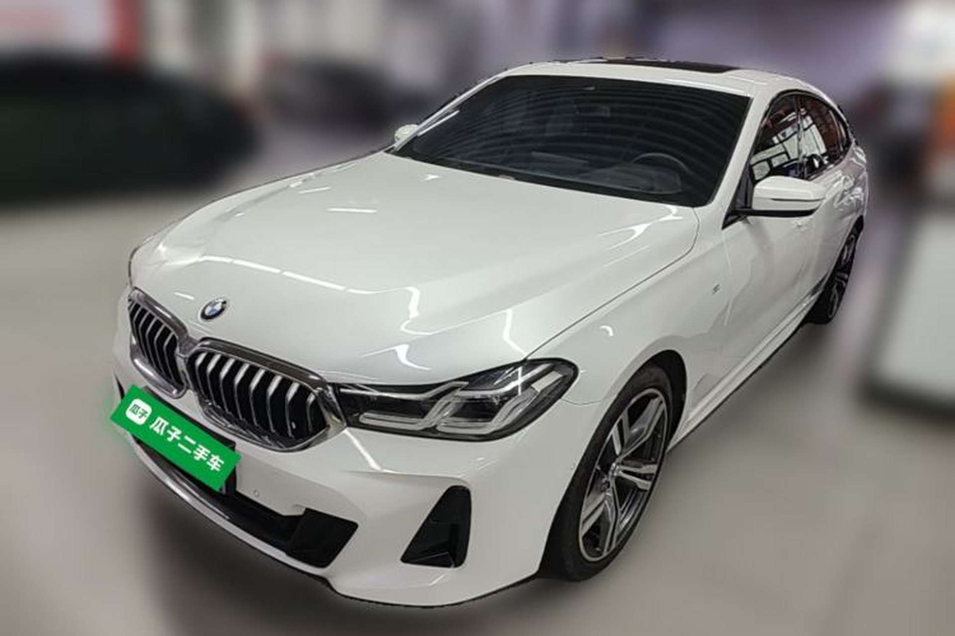 Used BMW 6 Series GT 2021 630i M Sport Package Front Left 45 Deg