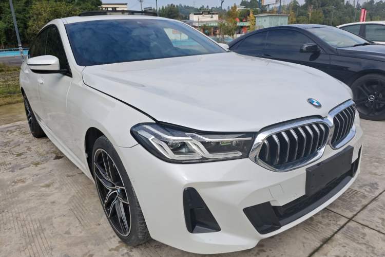 Used BMW 6 Series GT 2021 Restyled 630i M Sport Package Front Right 45 Deg