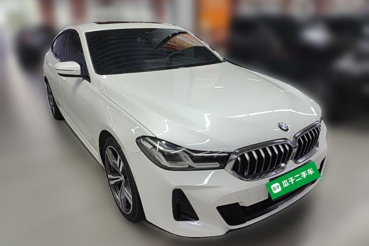 Used BMW 6 Series GT 2021 630i M Sport Package Front Right 45 Deg