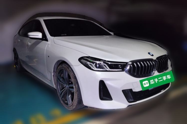 Used BMW 6 Series GT 2021 630i M Sport Package Front Right 45 Deg