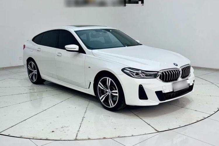 Used BMW 6 Series GT 2021 Restyled 630i M Sport Package Front Right 45 Deg