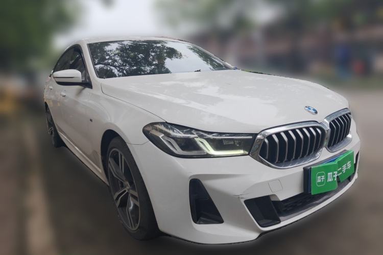 Used BMW 6 Series GT 2021 630i M Sport Package Front Right 45 Deg
