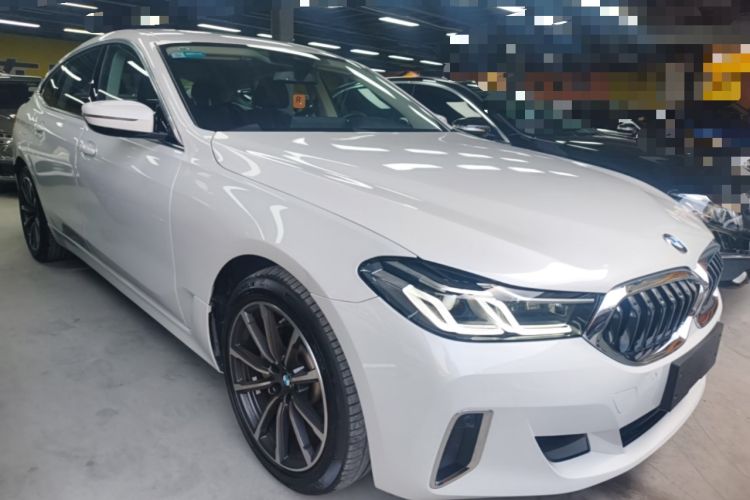 Used BMW 6 Series GT 2021 630i Luxury Design Package Front Right 45 Deg