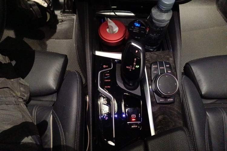Used BMW 6 Series GT 2021 630i M Sport Package Gear Lever