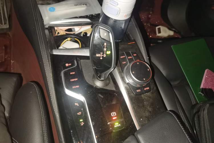 Used BMW 6 Series GT 2021 630i M Sport Package Gear Lever