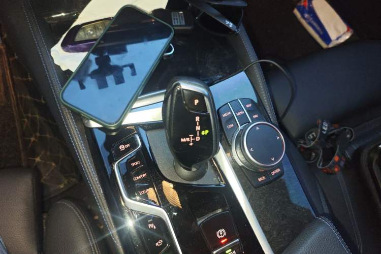 Used BMW 6 Series GT 2021 630i M Sport Package Gear Lever