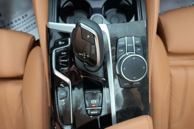 Used BMW 6 Series GT 2021 630i M Sport Package Gear Lever