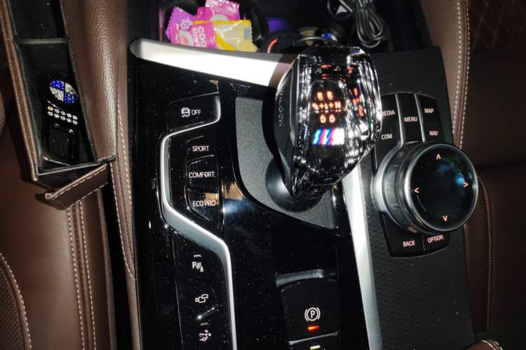 Used BMW 6 Series GT 2021 630i M Sport Grand Touring Edition Gear Lever