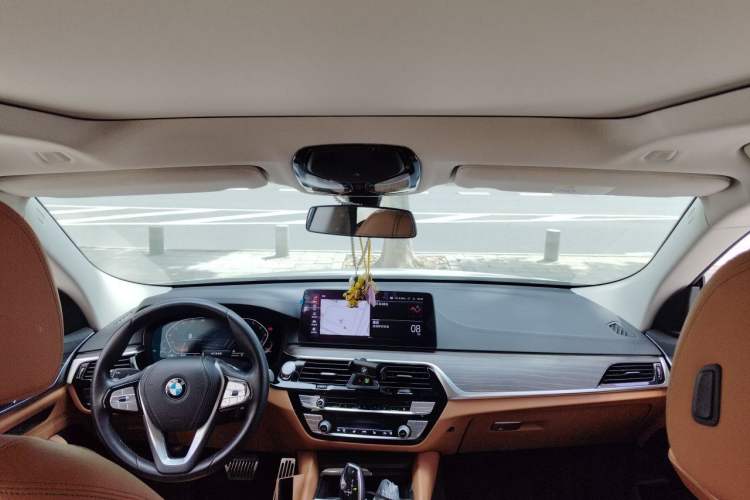 Used BMW 6 Series GT 2021 630i Luxury Design Package Headliner